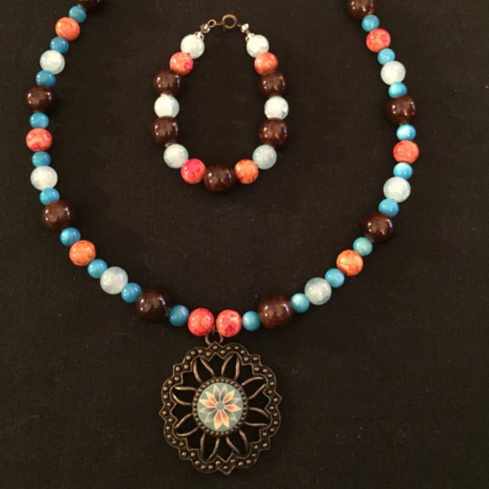 Floral Mandala Handmade Necklace & Bracelet Set